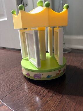 Papyrus Yellow and Green Carousel Photo Frame - Home Accent